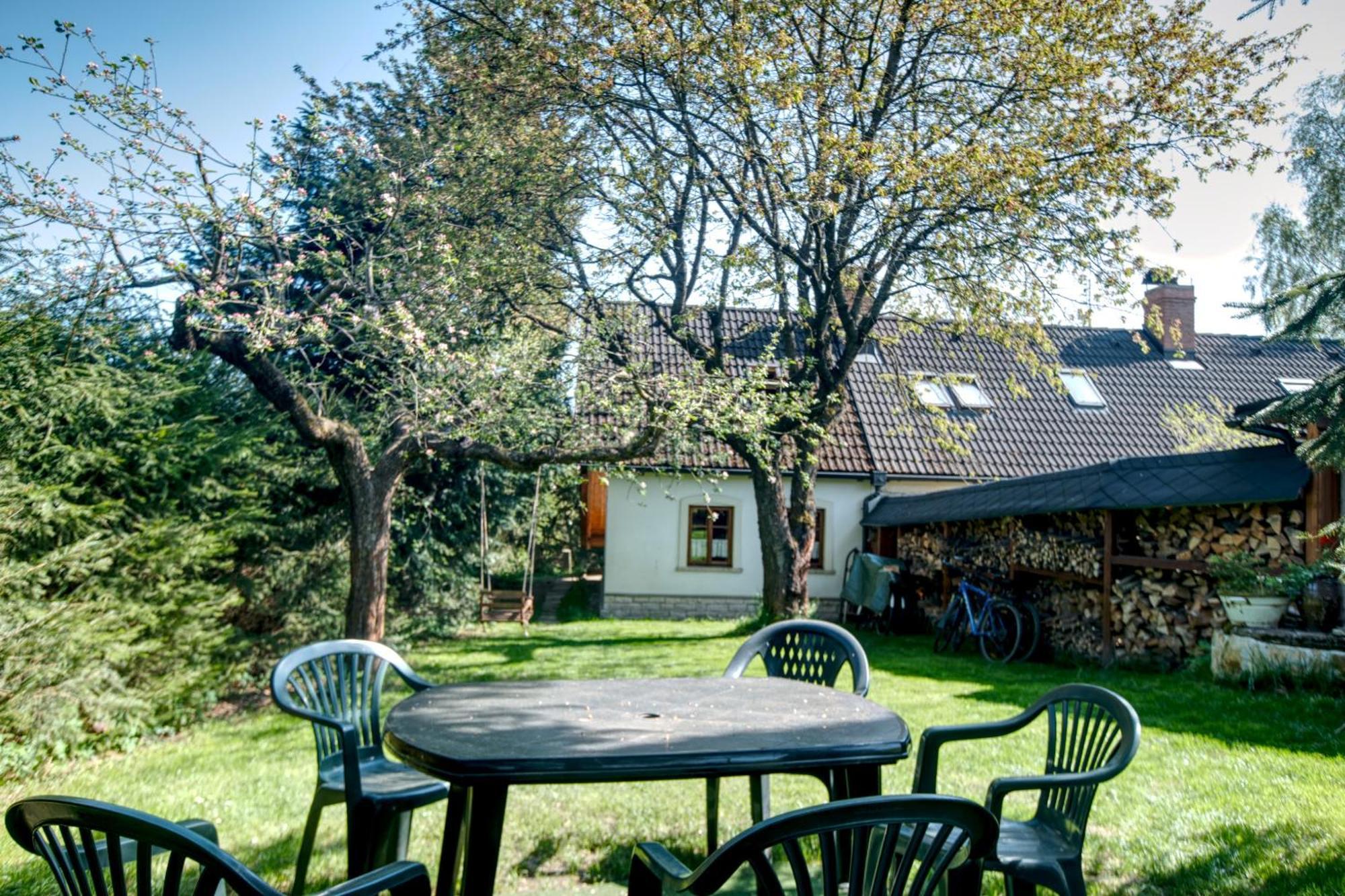 Ubytovani Na Vejminku Rtyne v Podkrkonosi Luaran gambar