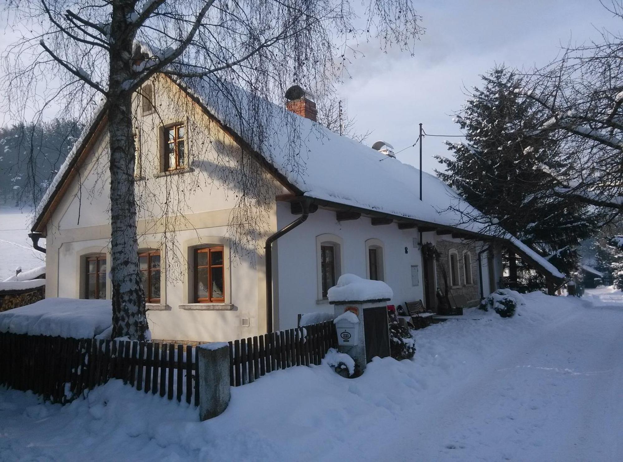 Ubytovani Na Vejminku Rtyne v Podkrkonosi Luaran gambar