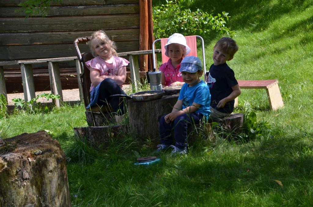 Ubytovani Na Vejminku Rtyne v Podkrkonosi Luaran gambar